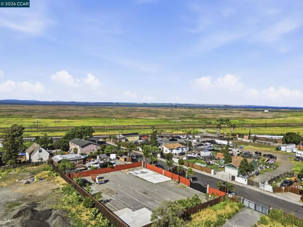 205 Solano Ave Bay Point, CA 94565