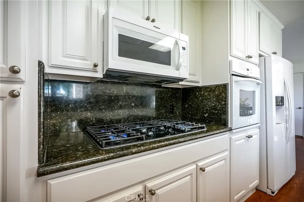 9999 Shelton Linden, CA 95236