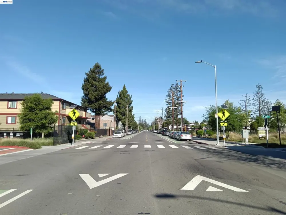 29495 Dixon Street Hayward, CA 94544