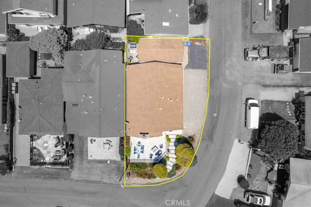 57 17th Street Cayucos, CA 93430