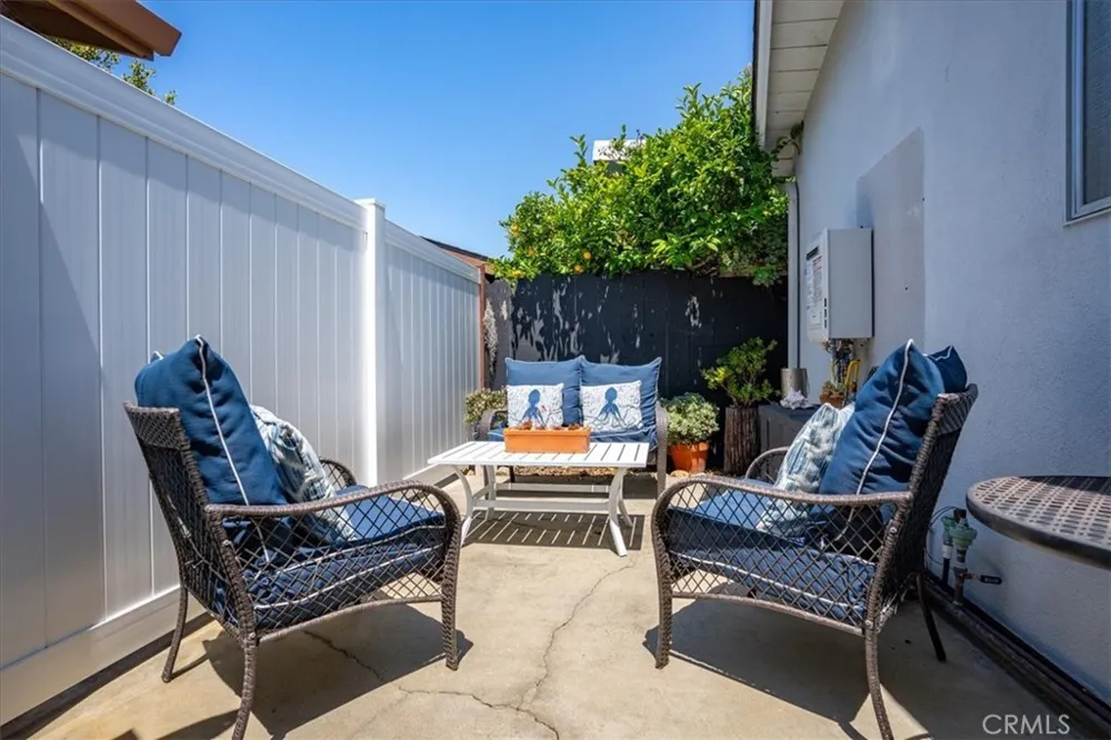 57 17th Street Cayucos, CA 93430