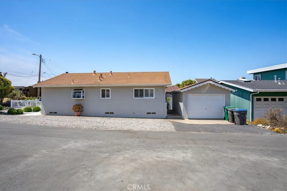 57 17th Street Cayucos, CA 93430
