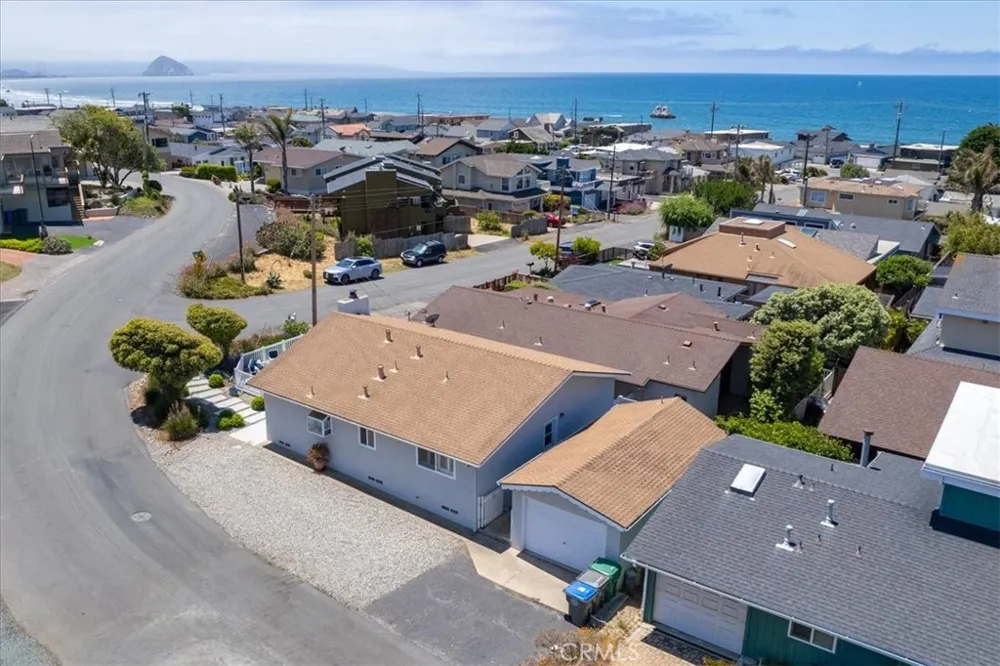 57 17th Street Cayucos, CA 93430