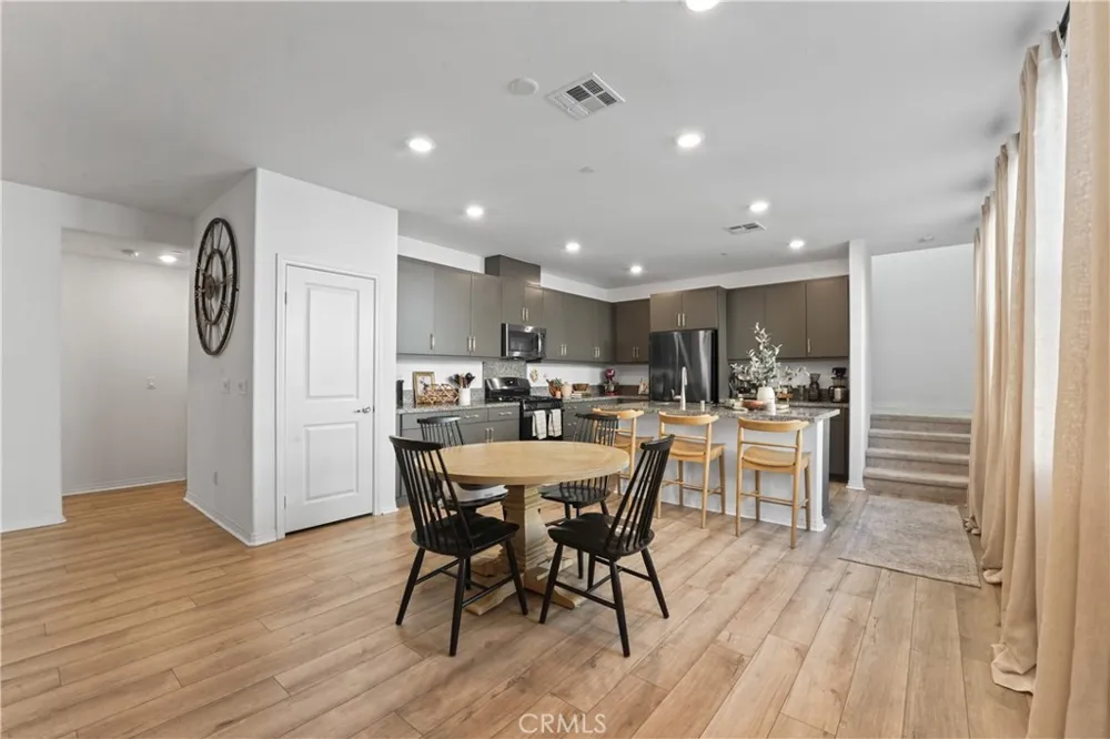 15232 Horizon Street #4 Fontana, CA 92336
