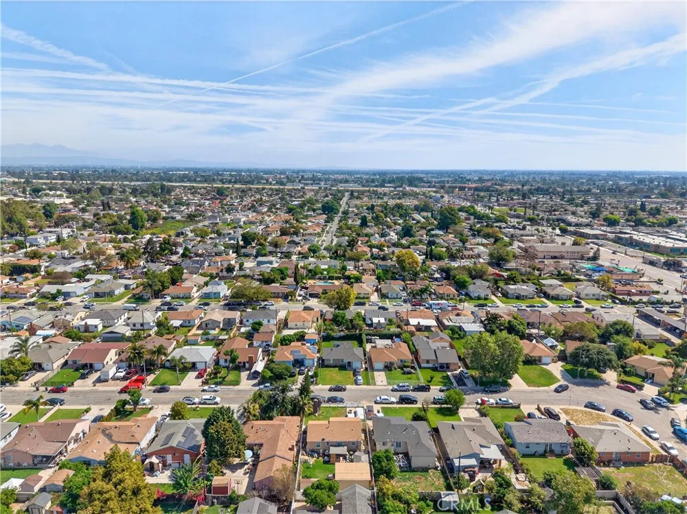 705 S Thorson Avenue Compton, CA 90221
