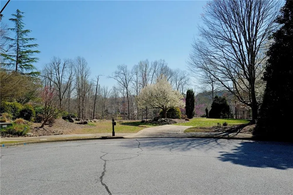 460 Prado Terrace Roswell, GA 30075