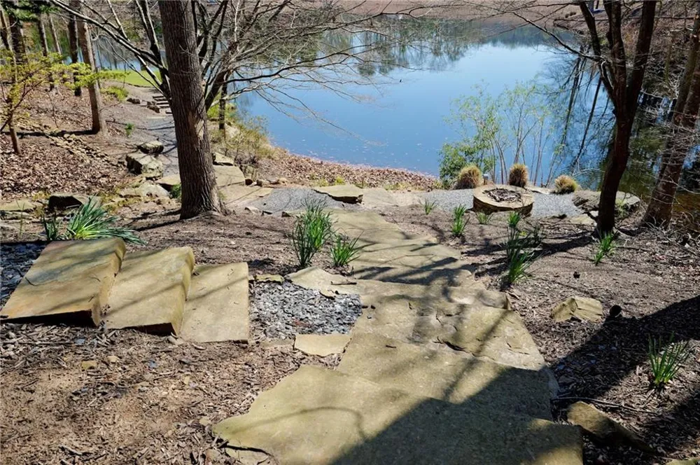 460 Prado Terrace Roswell, GA 30075