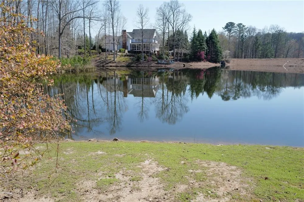 460 Prado Terrace Roswell, GA 30075