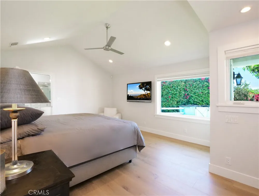 67 Eastfield Rolling Hills, CA 90274