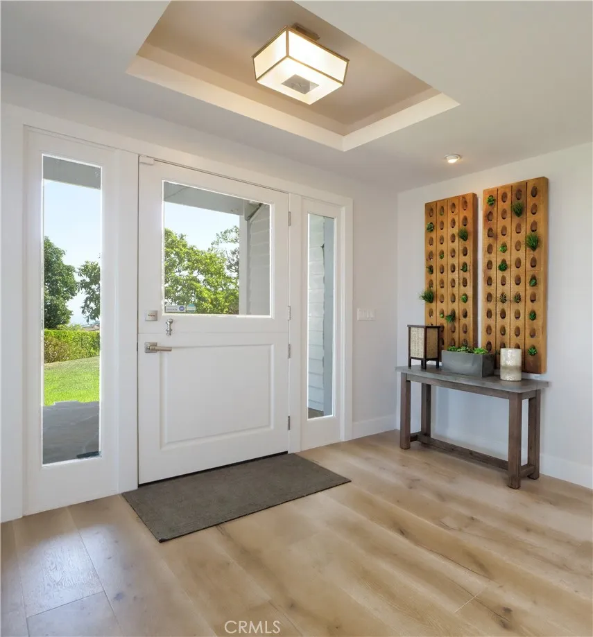 67 Eastfield Rolling Hills, CA 90274