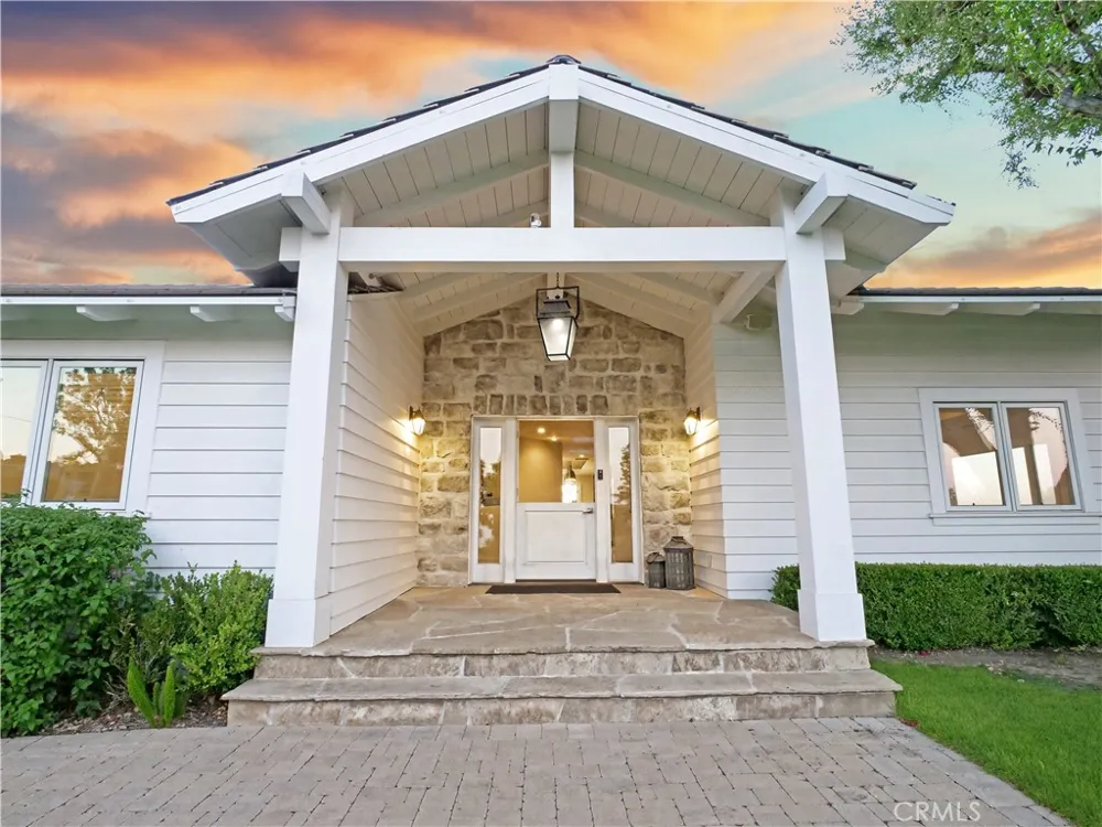 67 Eastfield Rolling Hills, CA 90274