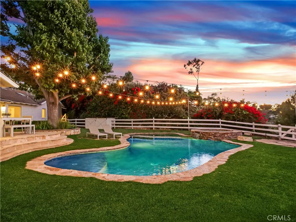 67 Eastfield Rolling Hills, CA 90274