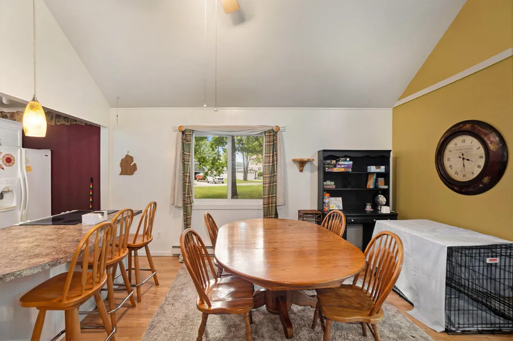 10905 1st Street Canadian Lakes, MI 49346