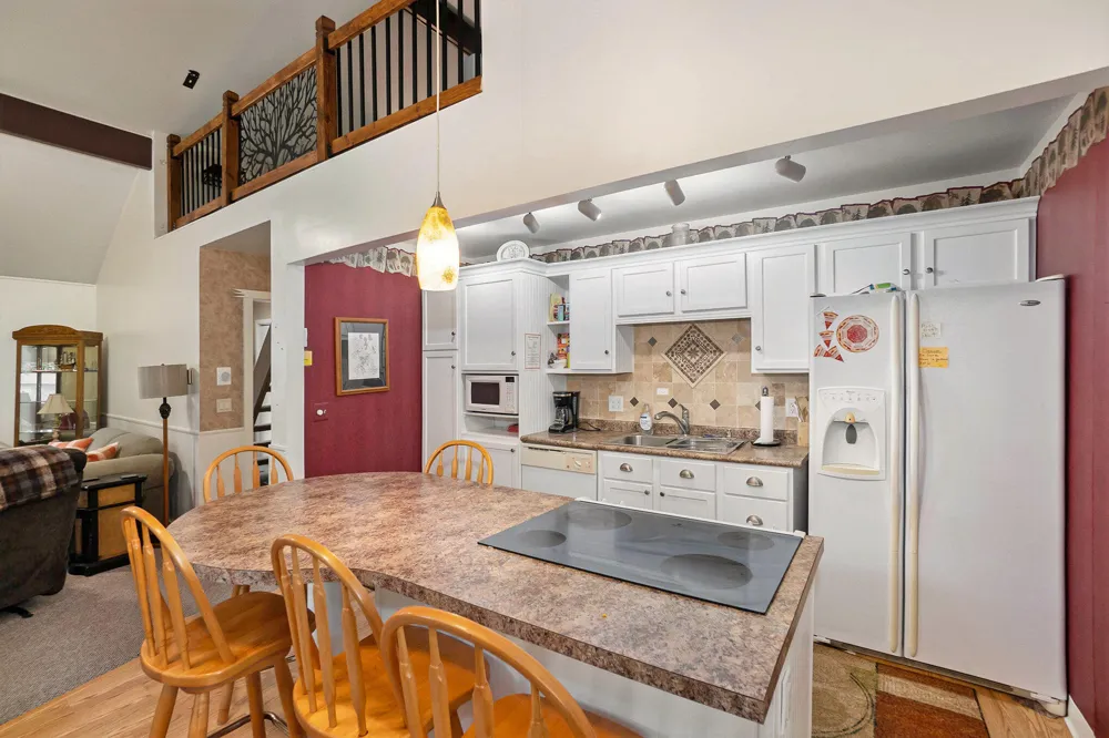 10905 1st Street Canadian Lakes, MI 49346