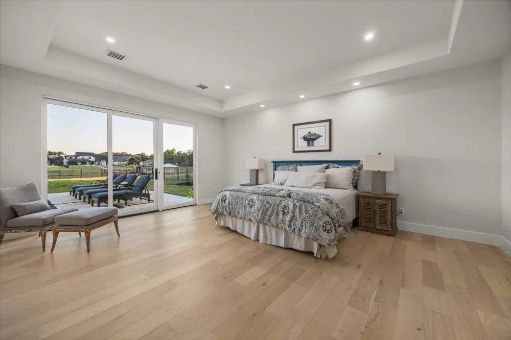 1532 Laguna Pelican Bay, TX 76020