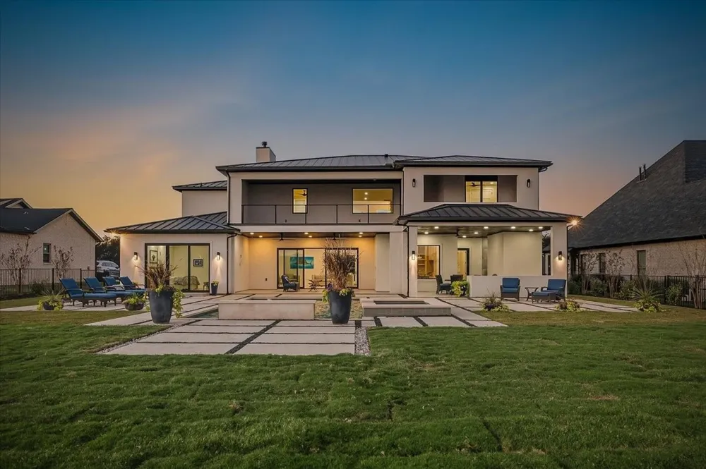 1532 Laguna Pelican Bay, TX 76020