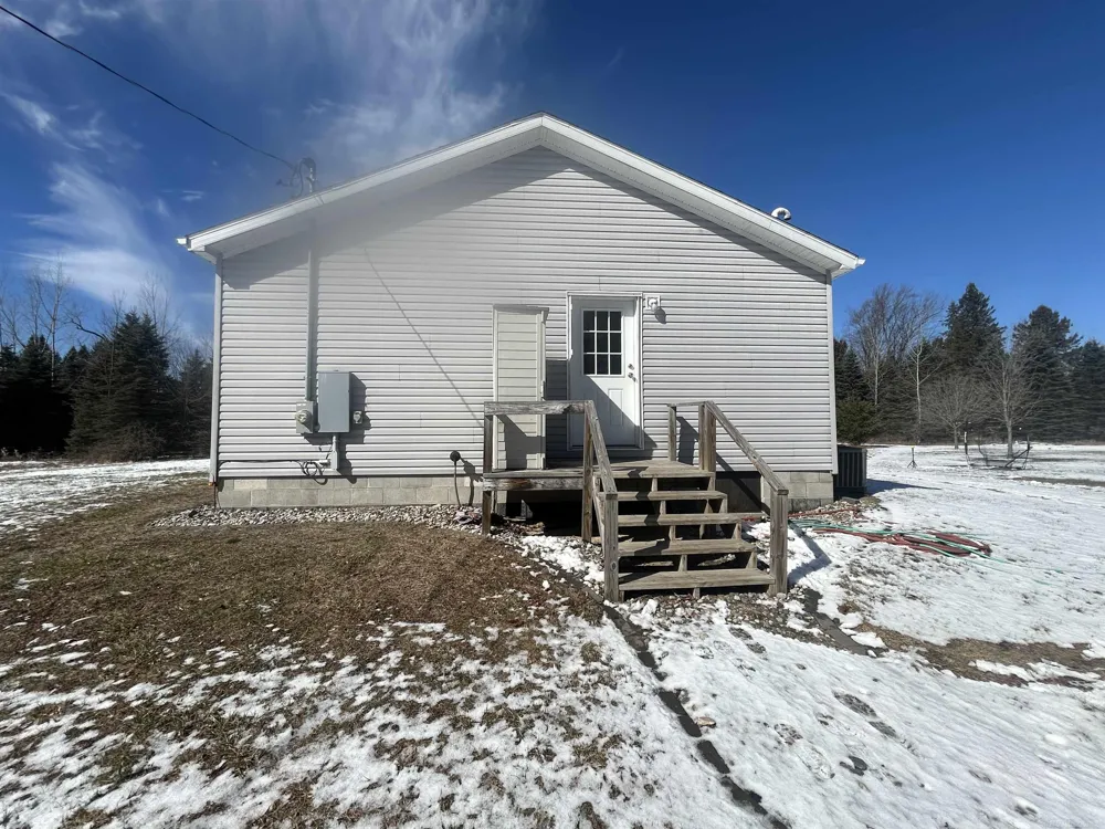 1712 Mt. Forest Road Mt Forest Township, MI 48650