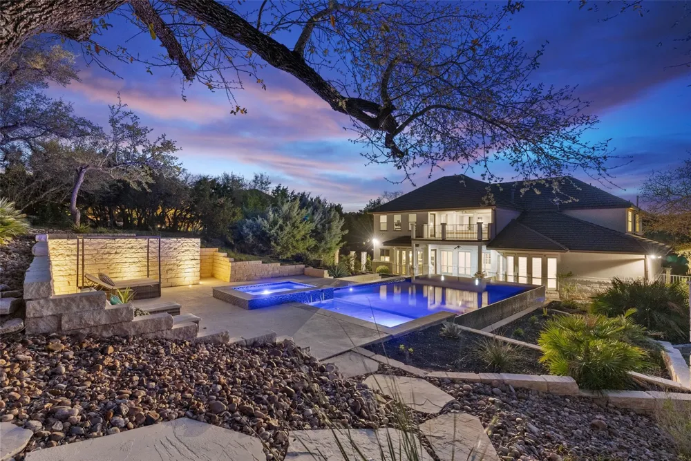 310 Bella Montagna Circle Austin, TX 78734