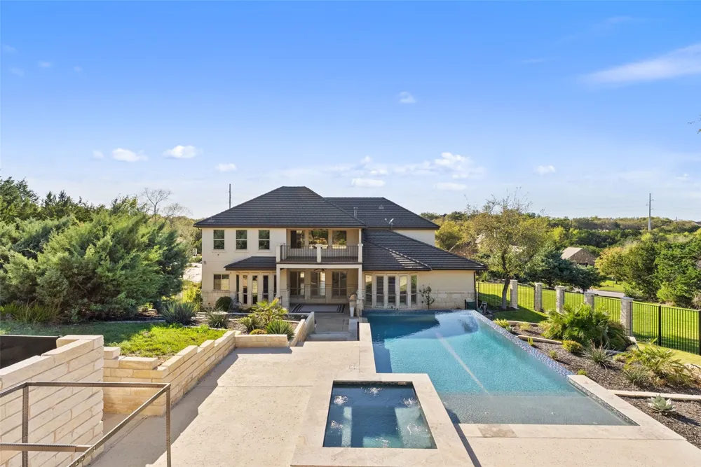 310 Bella Montagna Circle Austin, TX 78734