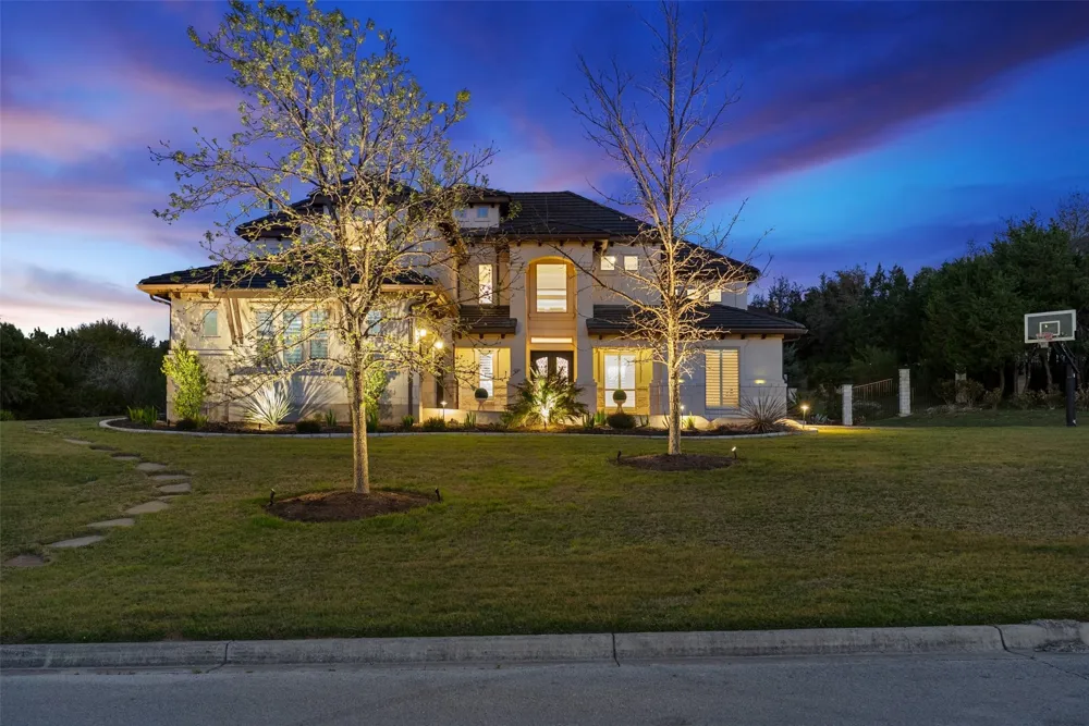 310 Bella Montagna Circle Austin, TX 78734