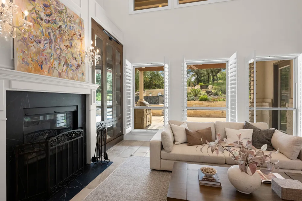 310 Bella Montagna Circle Austin, TX 78734
