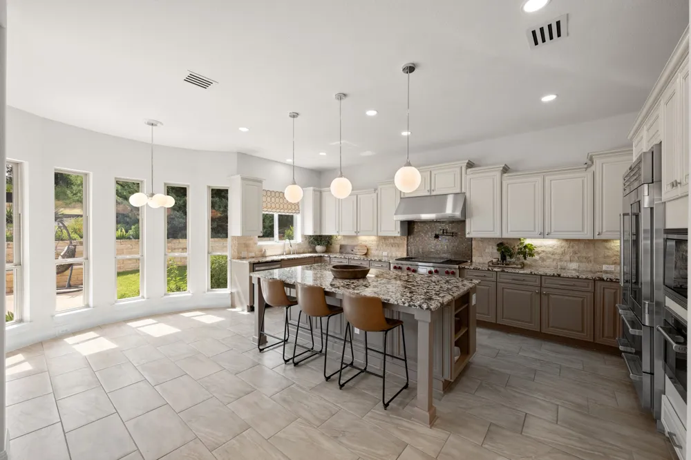 310 Bella Montagna Circle Austin, TX 78734