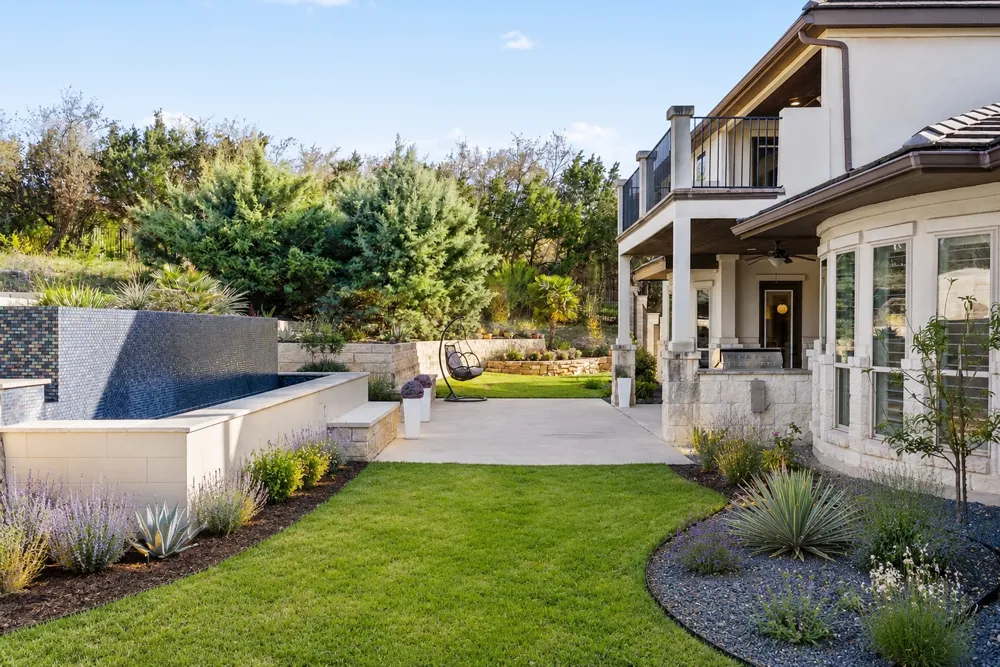 310 Bella Montagna Circle Austin, TX 78734