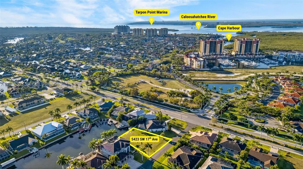5423 SW 17th Ave Cape Coral, FL 33914
