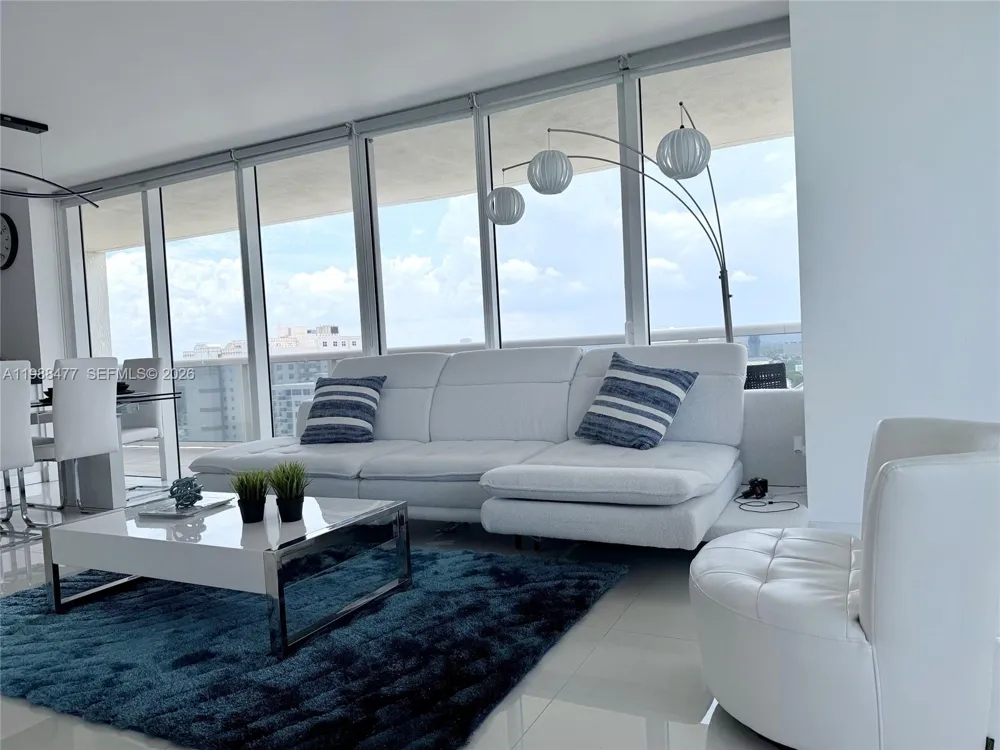 1830 S Ocean Dr #1808 Hallandale Beach, FL 33009