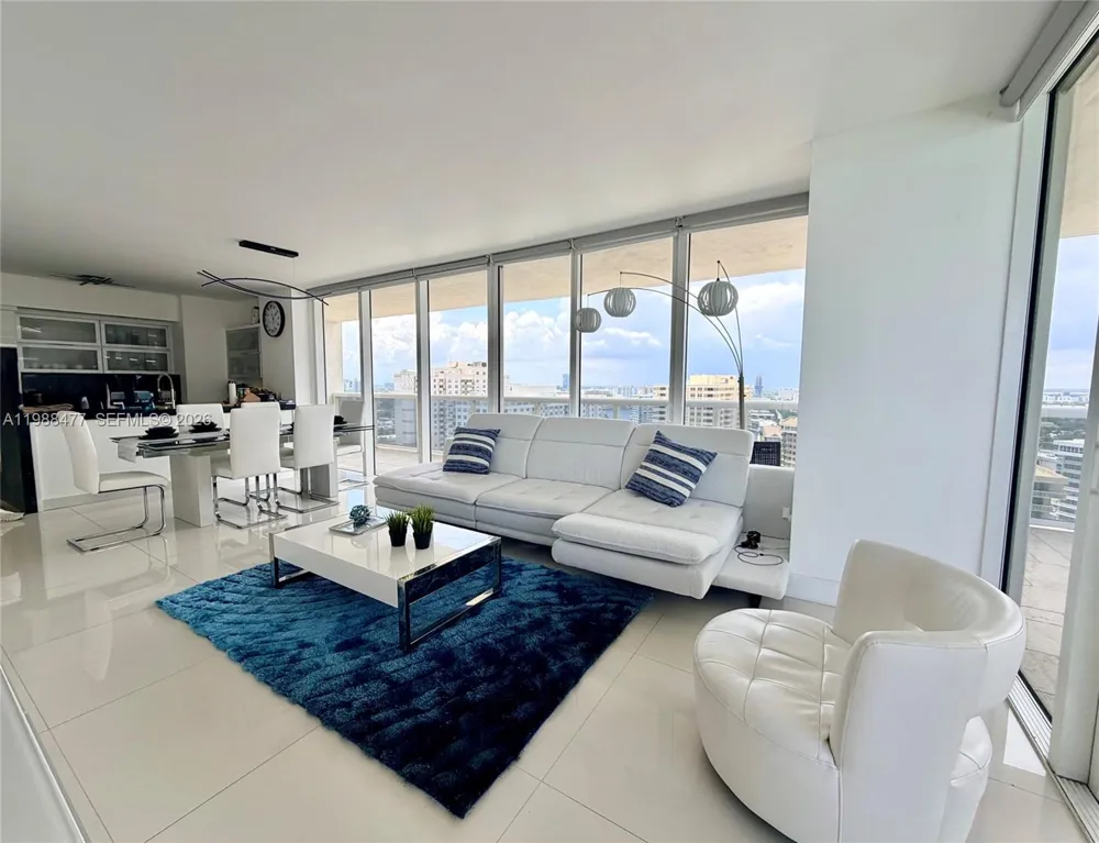 1830 S Ocean Dr #1808 Hallandale Beach, FL 33009