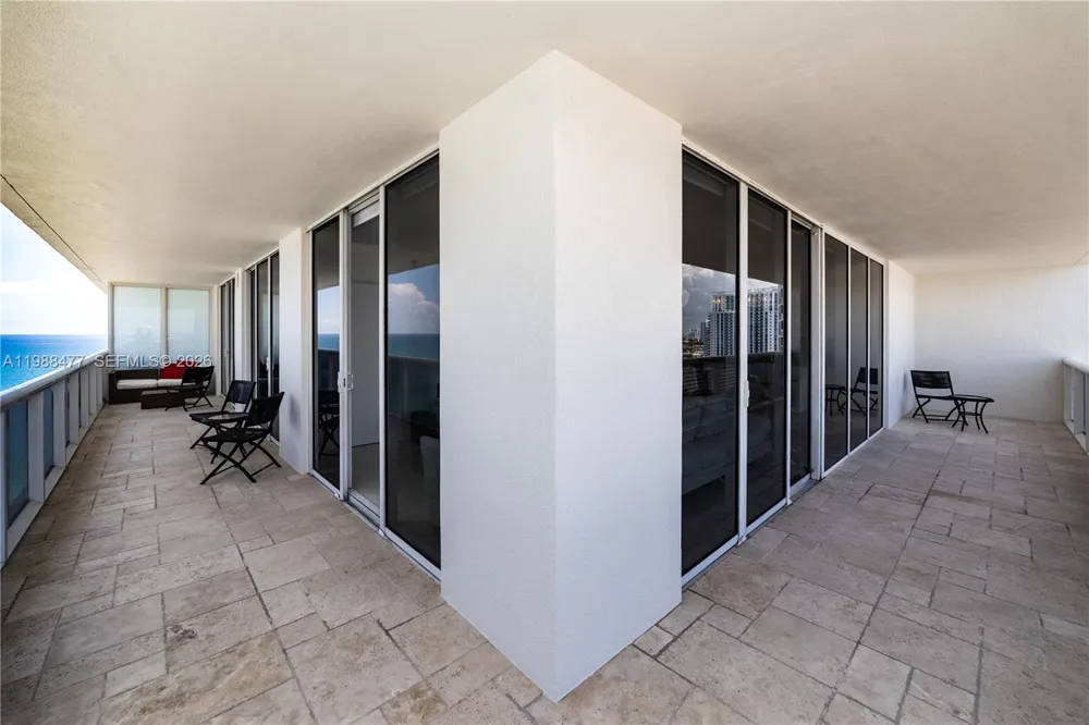1830 S Ocean Dr #1808 Hallandale Beach, FL 33009