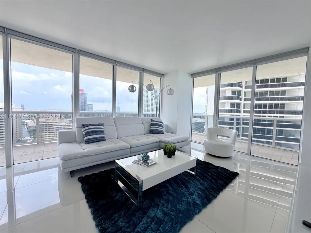 1830 S Ocean Dr #1808 Hallandale Beach, FL 33009