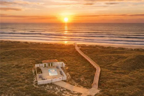 6542 Villa Castellon Drive