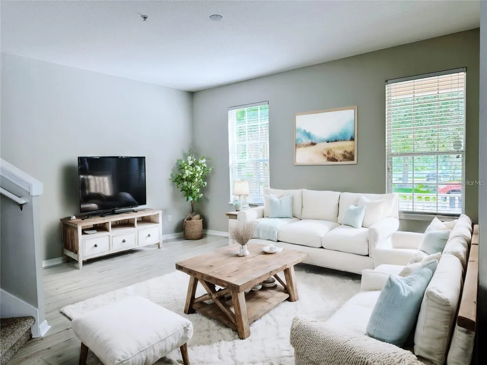 10341 LAKE DISTRICT LANE #55B Orlando, FL 32832