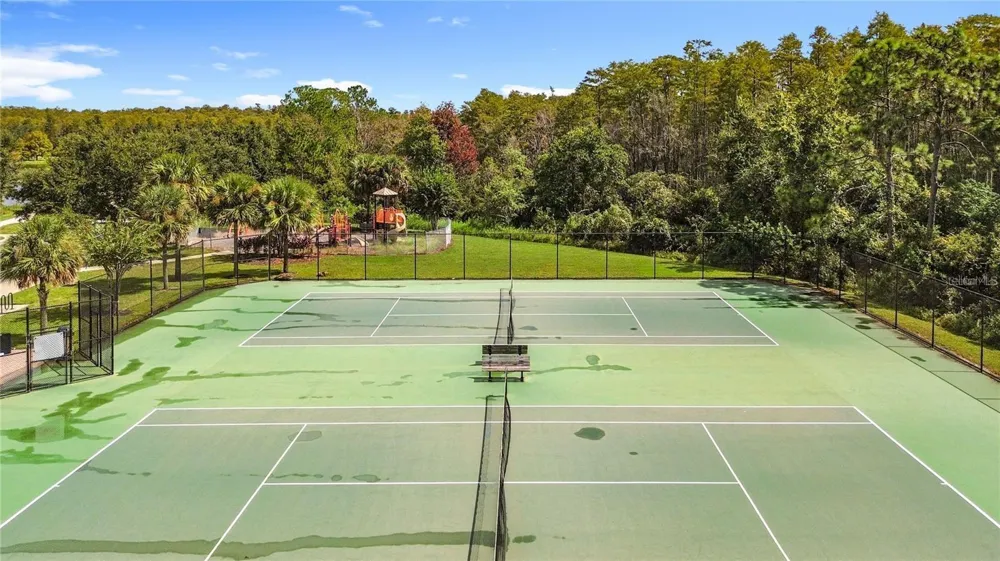 10341 LAKE DISTRICT LANE #55B Orlando, FL 32832