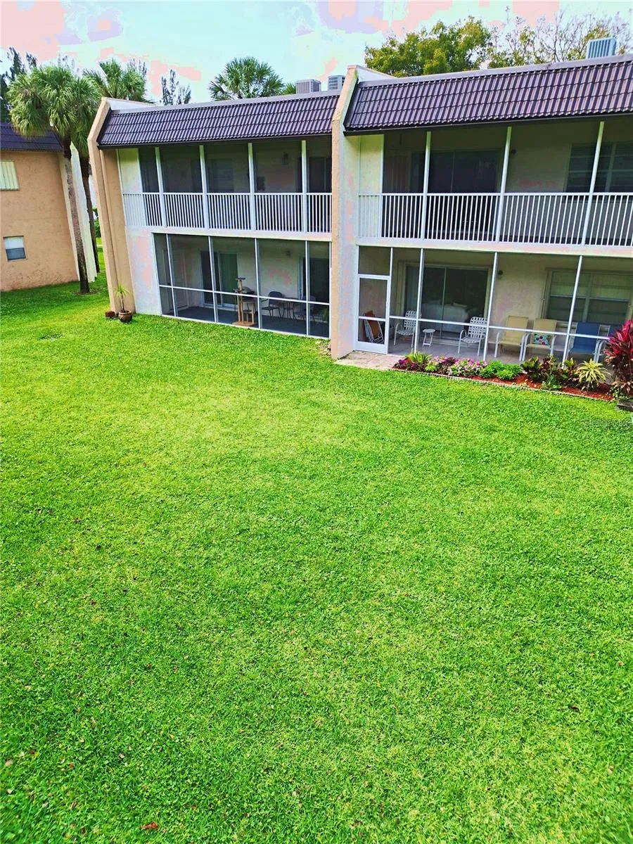 140 LAKE MERYL DRIVE #233 West Palm Beach, FL 33411