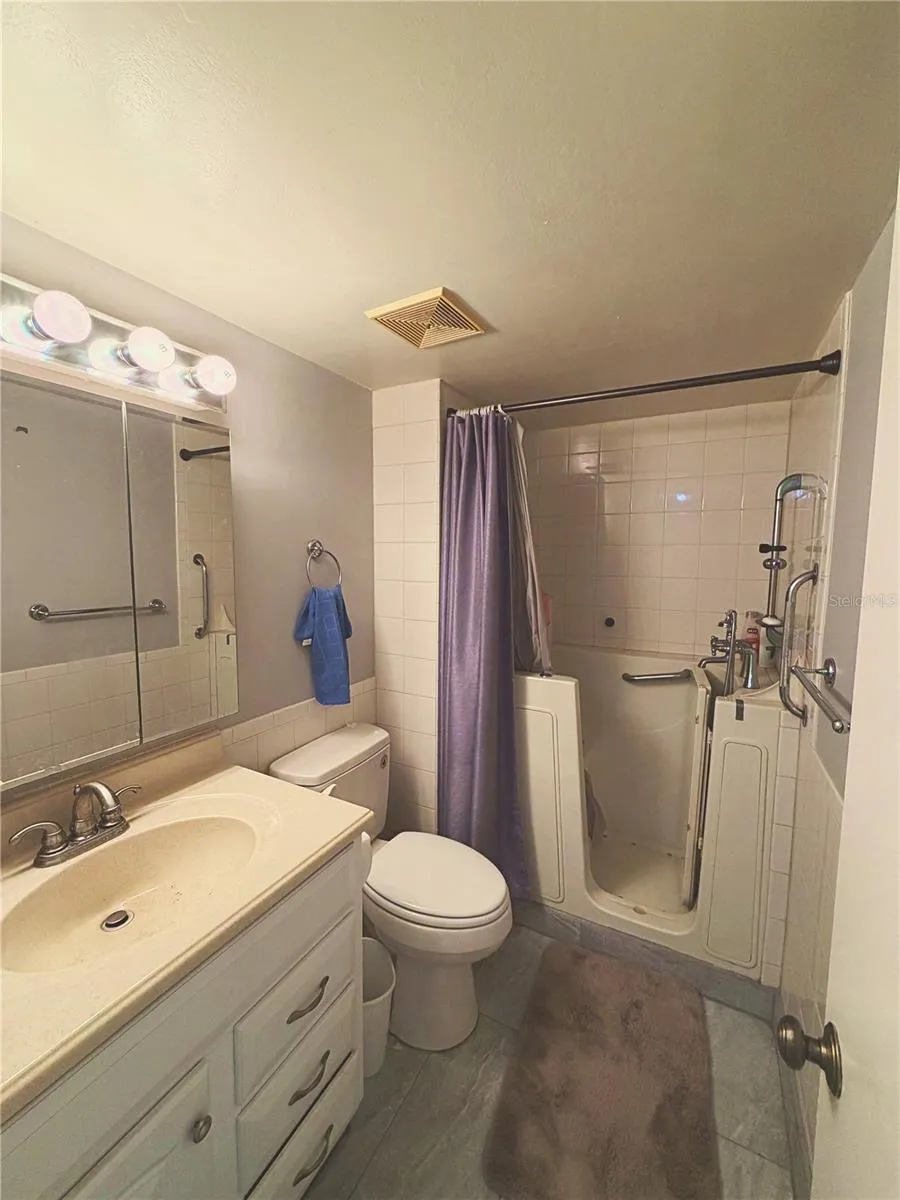 140 LAKE MERYL DRIVE #233 West Palm Beach, FL 33411