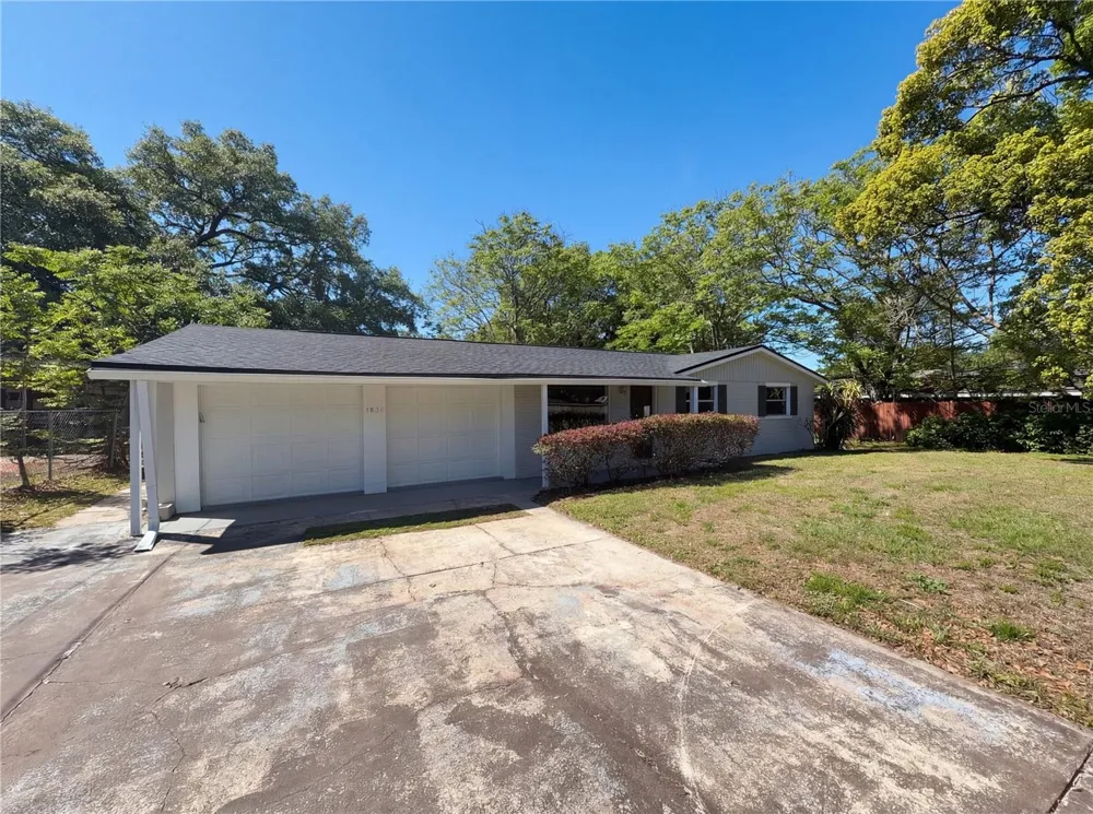 1830 BELLGROVE STREET Lakeland, FL 33805
