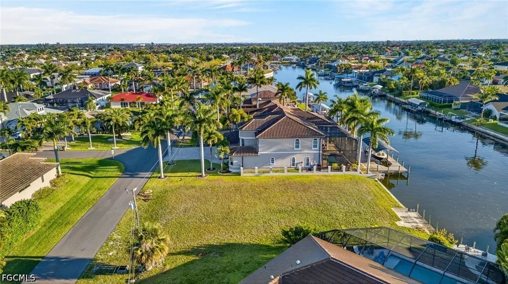 SW 17th Avenue Cape Coral, FL 33914