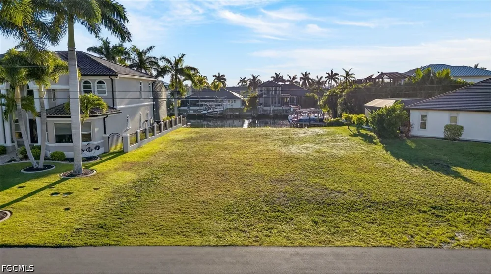 SW 17th Avenue Cape Coral, FL 33914