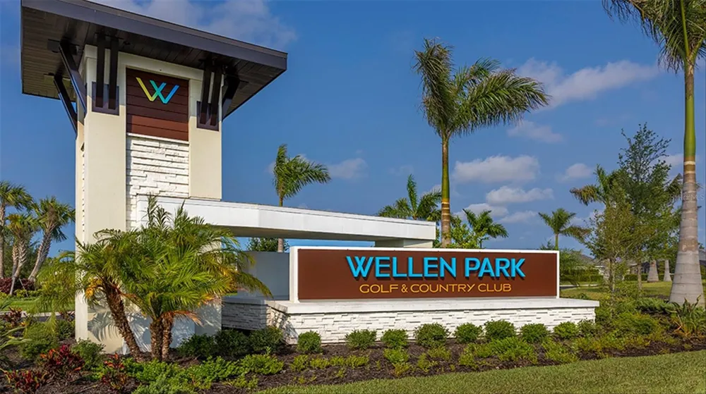 12280 WELLEN GOLF STREET #301 Venice, FL 34293