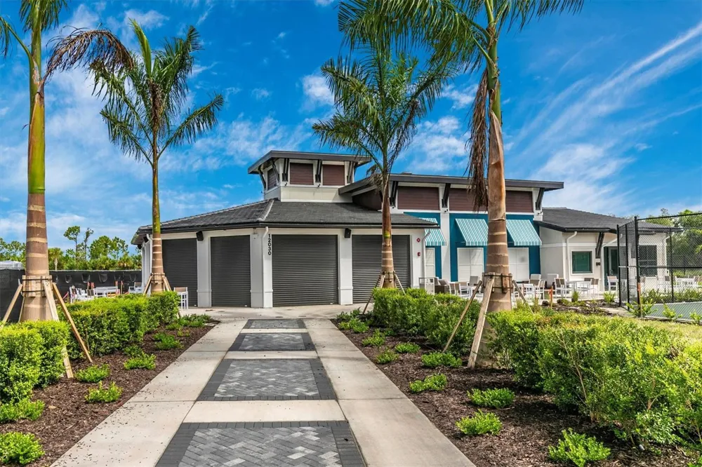 12280 WELLEN GOLF STREET #301 Venice, FL 34293