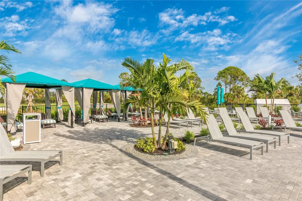 12280 WELLEN GOLF STREET #301 Venice, FL 34293