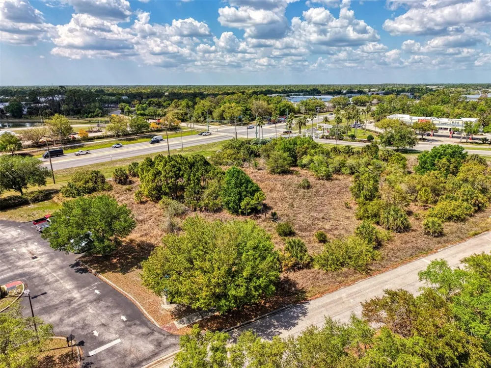 2487 SYCAMORE STREET North Port, FL 34289