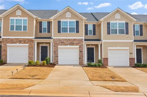 2320 Lily Drive