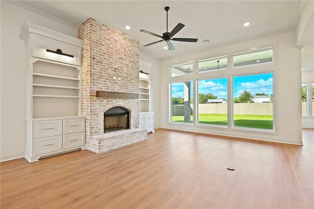 7052 Skipping Rock Path Bryan, TX 77808