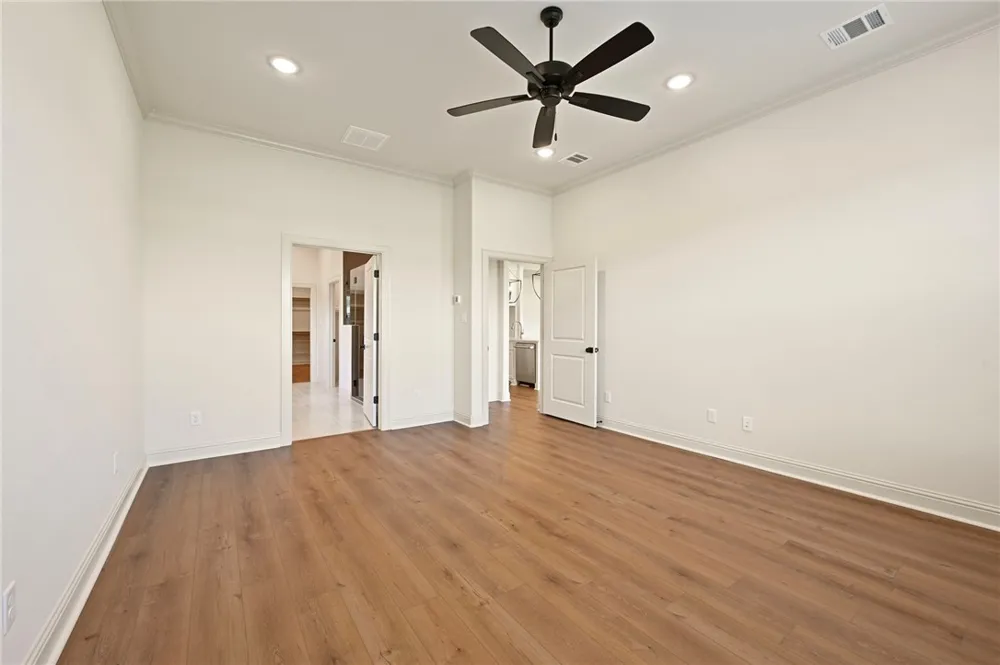 7052 Skipping Rock Path Bryan, TX 77808