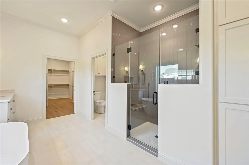 7052 Skipping Rock Path Bryan, TX 77808