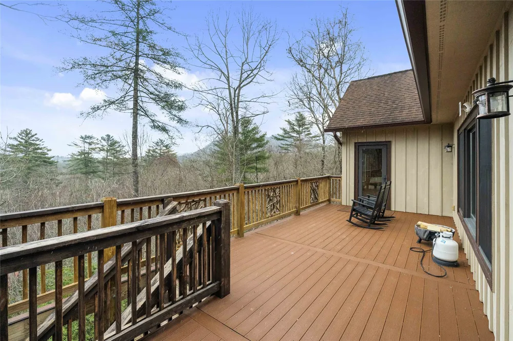 67 Rock Mountain Road Sapphire, NC 28774