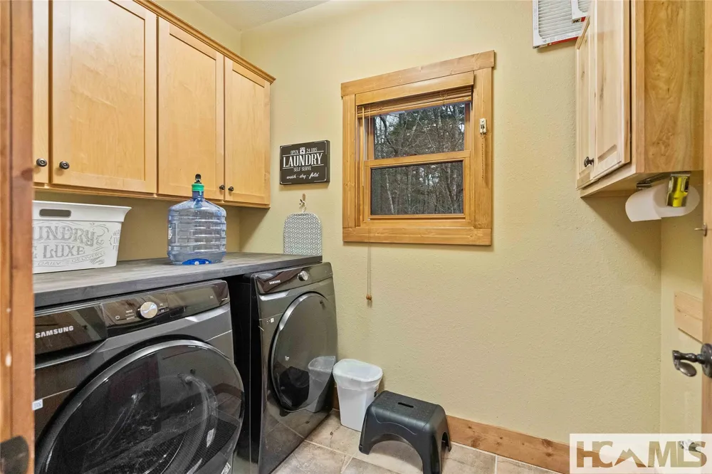 67 Rock Mountain Road Sapphire, NC 28774